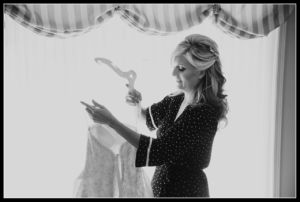 Edmonton-Wedding-Photography-Getting-Ready-Bridal-Phots-Candid-05